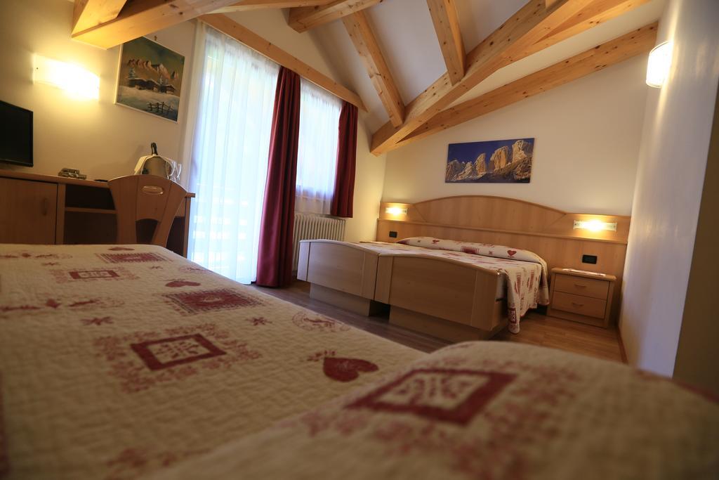 Hotel Miramonti Vigo di Fassa Eksteriør billede